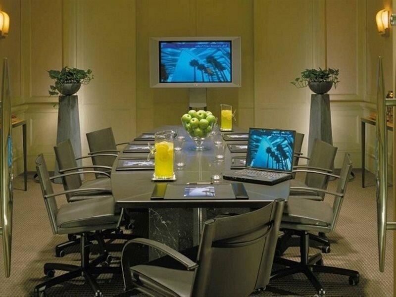 Фото Four Seasons Hotel Riyadh