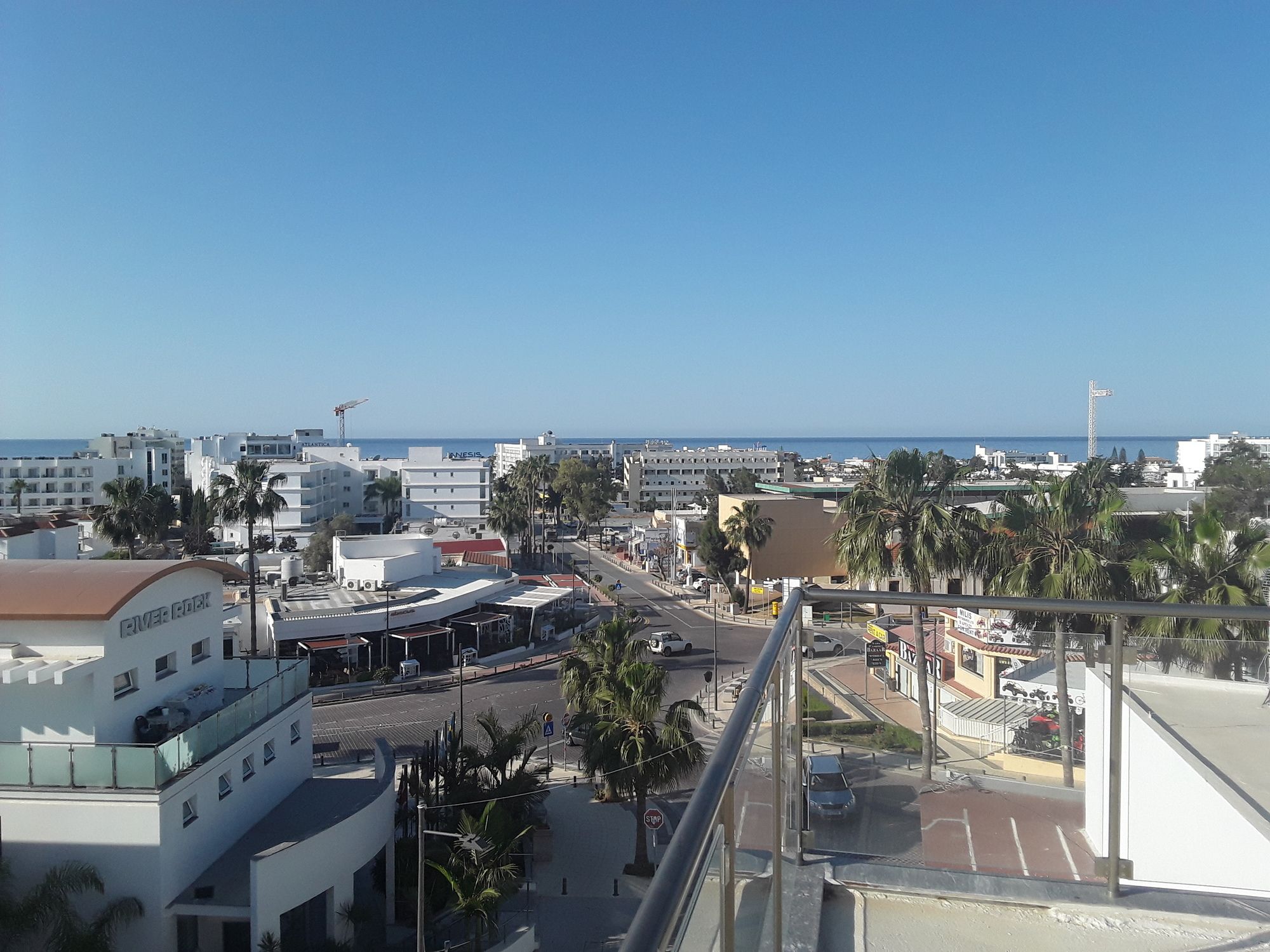 Фото Ia Annex Hotel