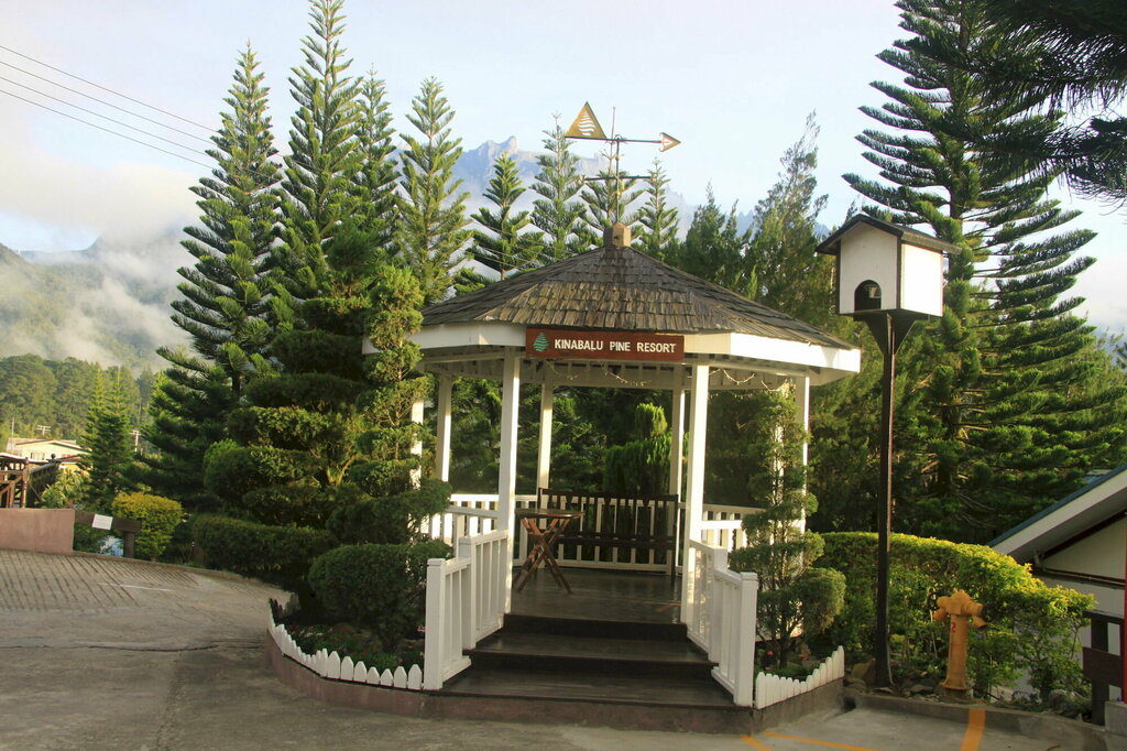 Hotel Kinabalu Pine Resorts, Sabah, photo