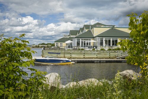 Гостиница Rodd Miramichi