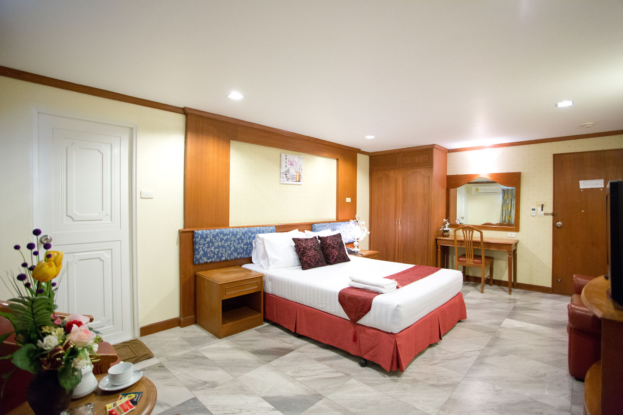 Фото Chaipat Hotel
