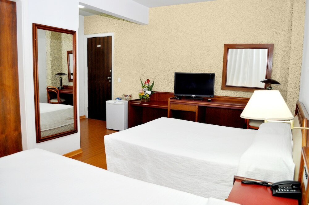 Фото Caravelle Palace Hotel