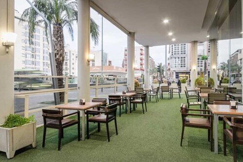 Гостиница Hotel Asset Torrejón в Торрехоне де Ардосе