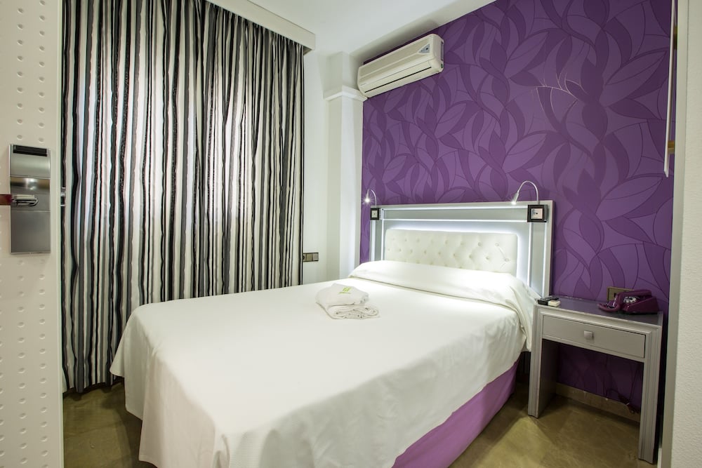 Фото Hotel Molinos