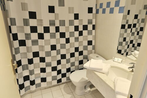 Гостиница Residhotel Les Coralynes в Каннах