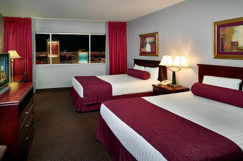 Гостиница Four Queens Hotel and Casino в Лас-Вегасе