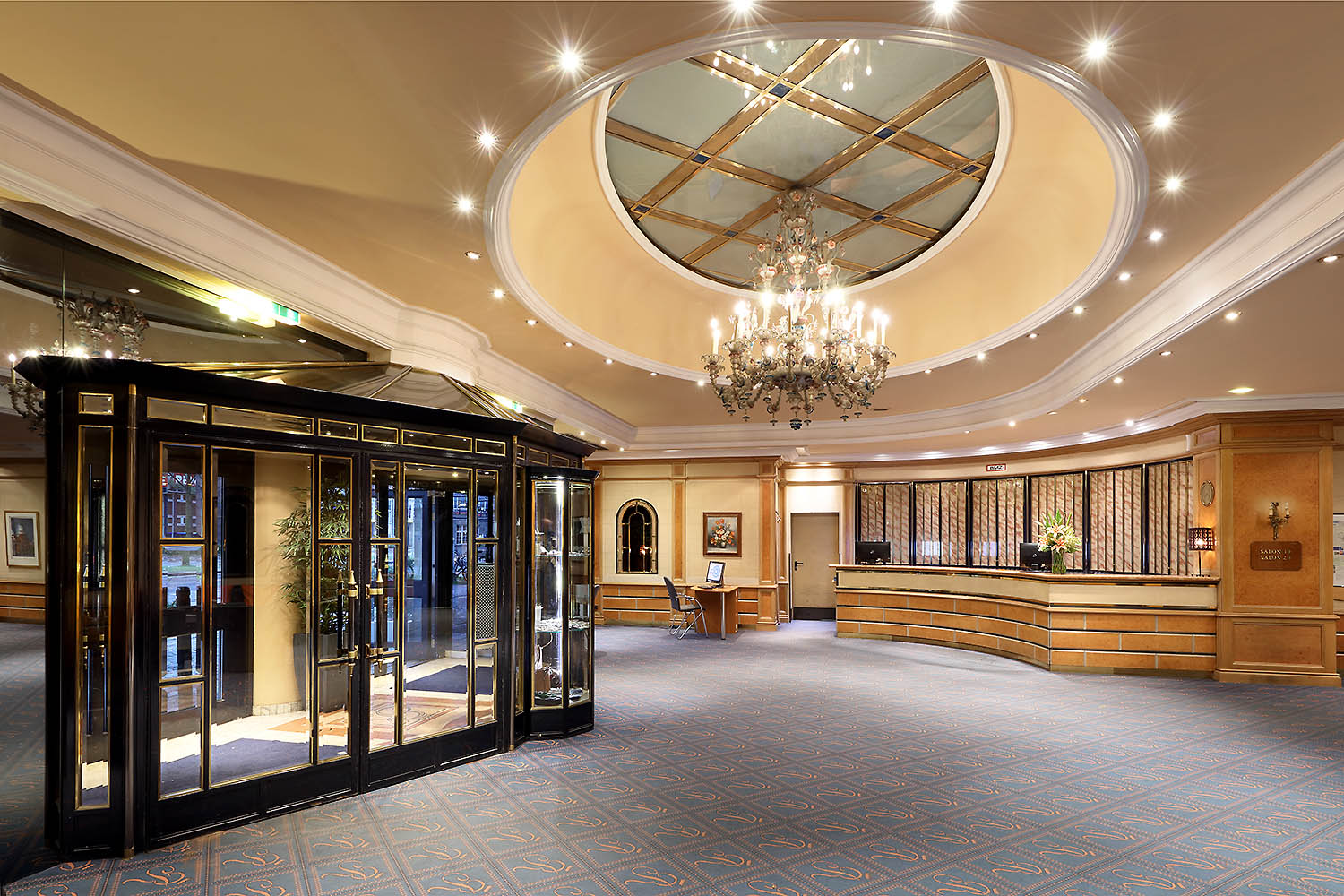 Фото Hotel Regent München