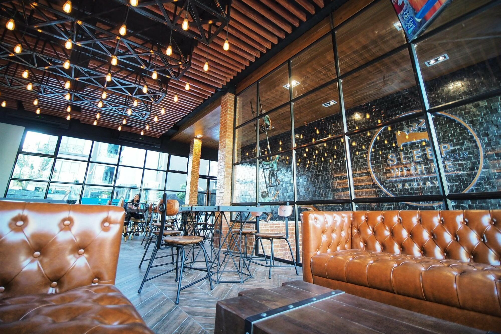 Фото Sleep With Me Pattaya