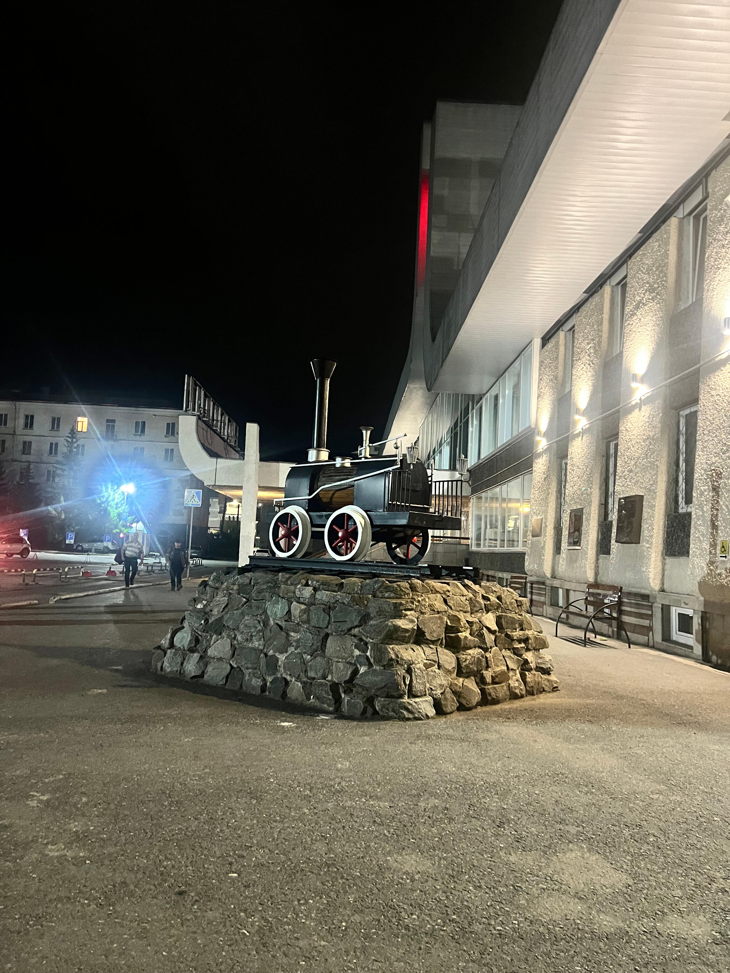 Фото отеля 2