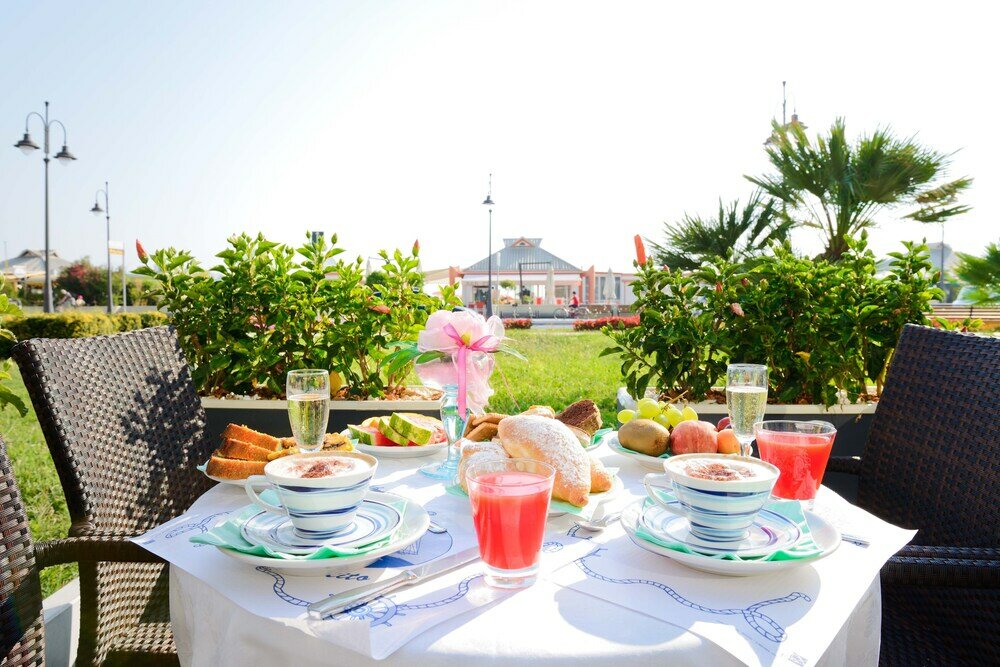 Фото Hotel Caesar