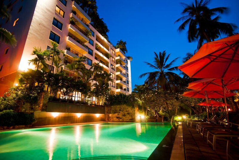 Апарт-Отель Saigon Domaine Luxury Residences в Хошимине