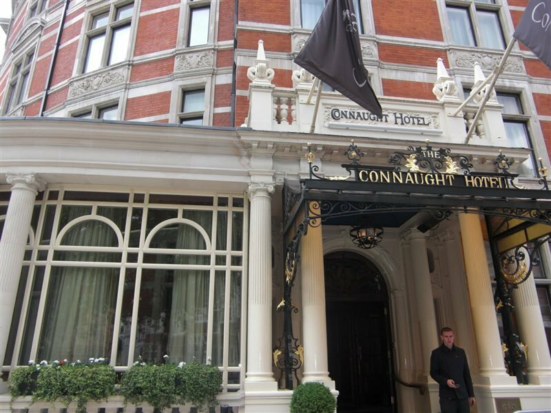 Фото The Connaught