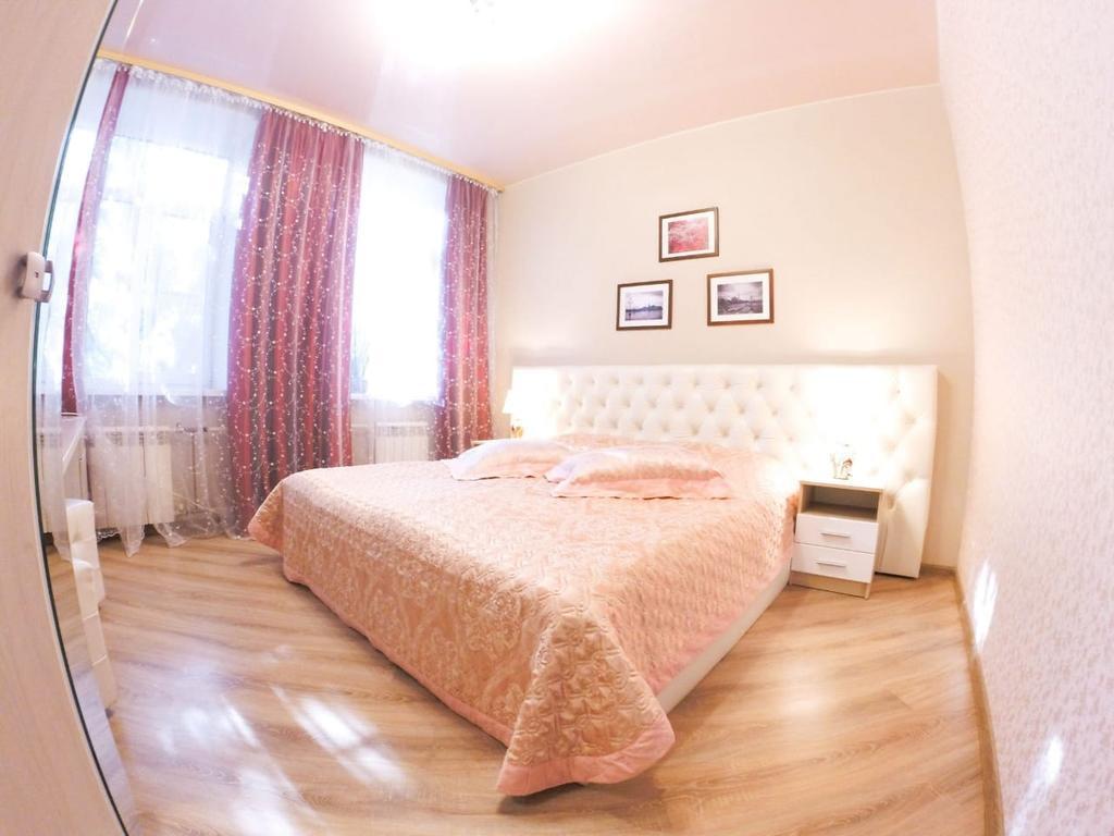 Фото Бастон на Никитина