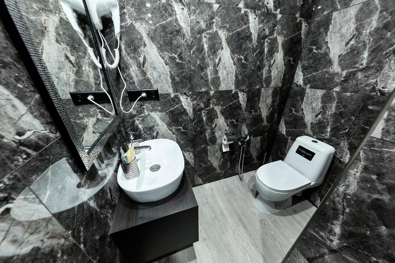 Фото The Royal Hotel