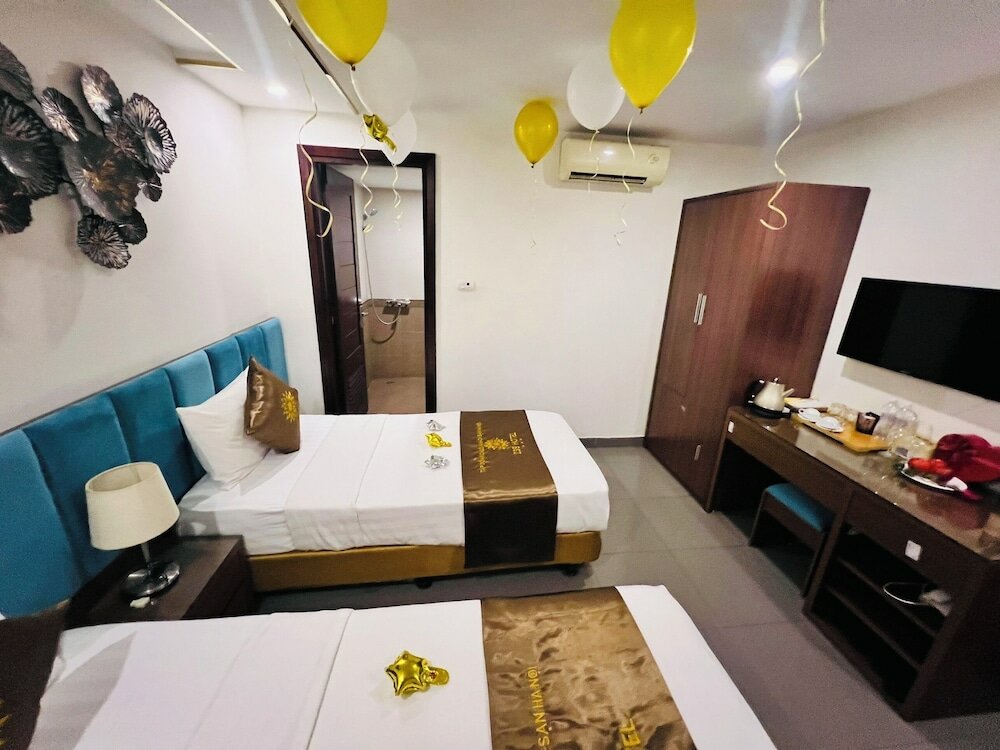 Фото 239 Hotel by RedDoorz