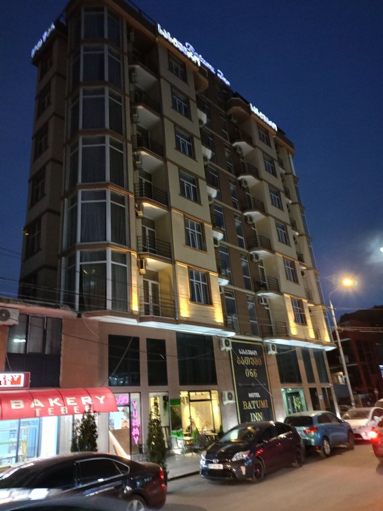 Фото Отель Batumi Inn