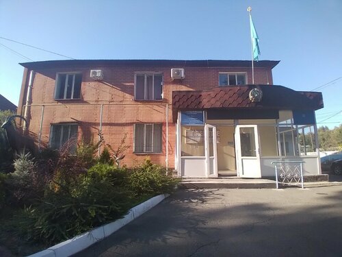 Үлкен шатырлы құбыжықтармен мультфильмдік секс