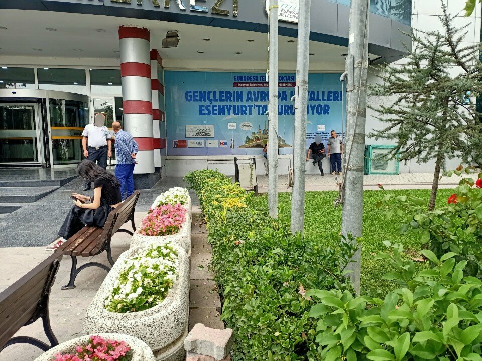 Charity fund Illuminate Tomorrow Association, Istanbul, photo