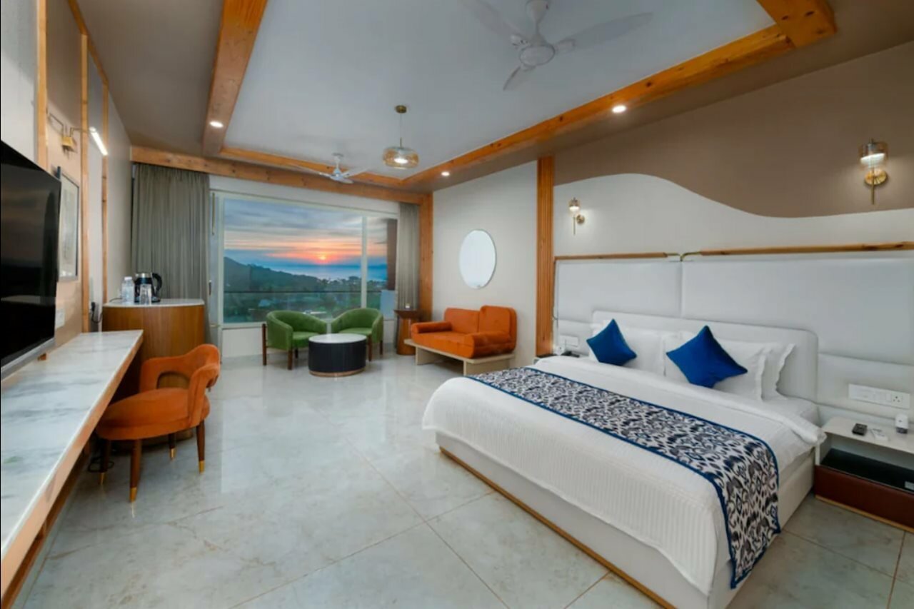 Фото Grand Continent Morjim