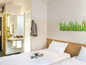 Гостиница Ibis budget Geneve Petit Lancy