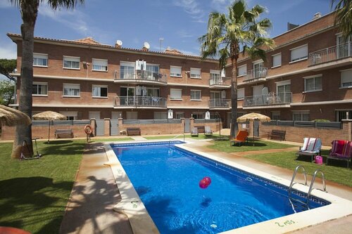 Апартаменты Velor Apartments в Кастельдефельсе