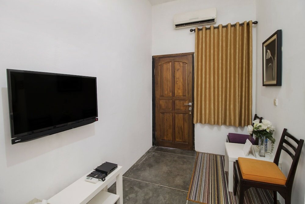 Фото RedDoorz @ Radio Dalam