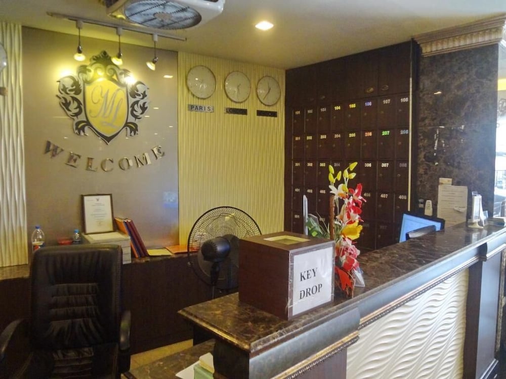 Фото Maleez Lodge Hotel and Restaurant