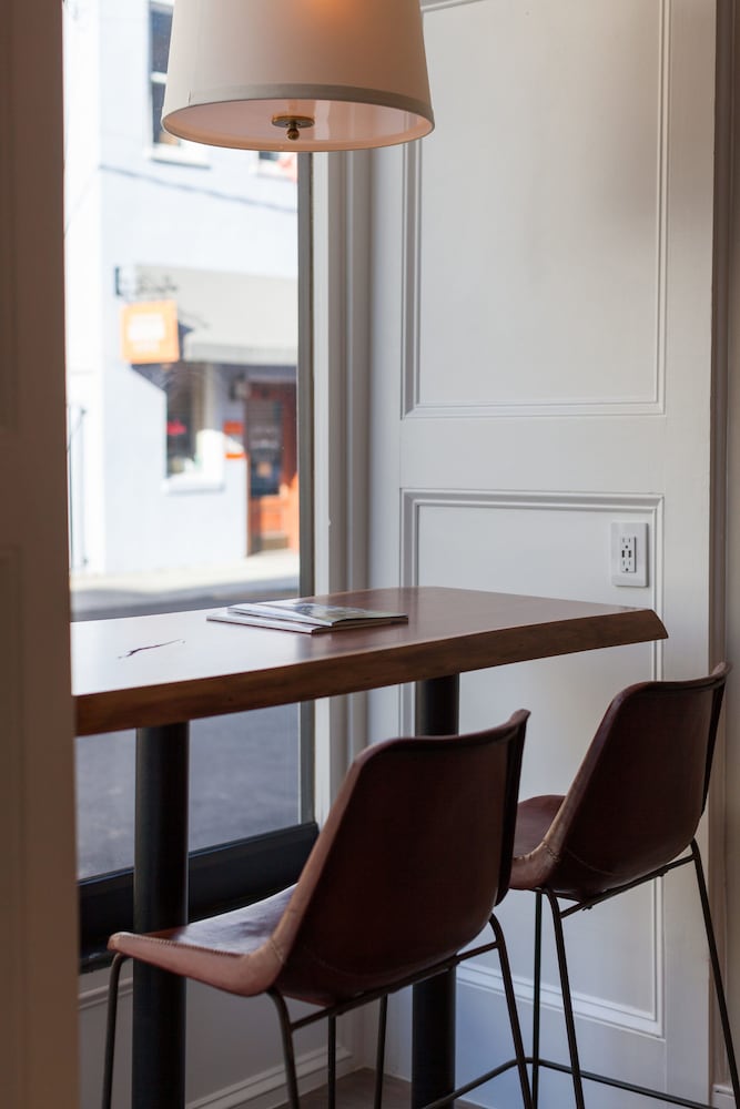 Фото The Quarters on King