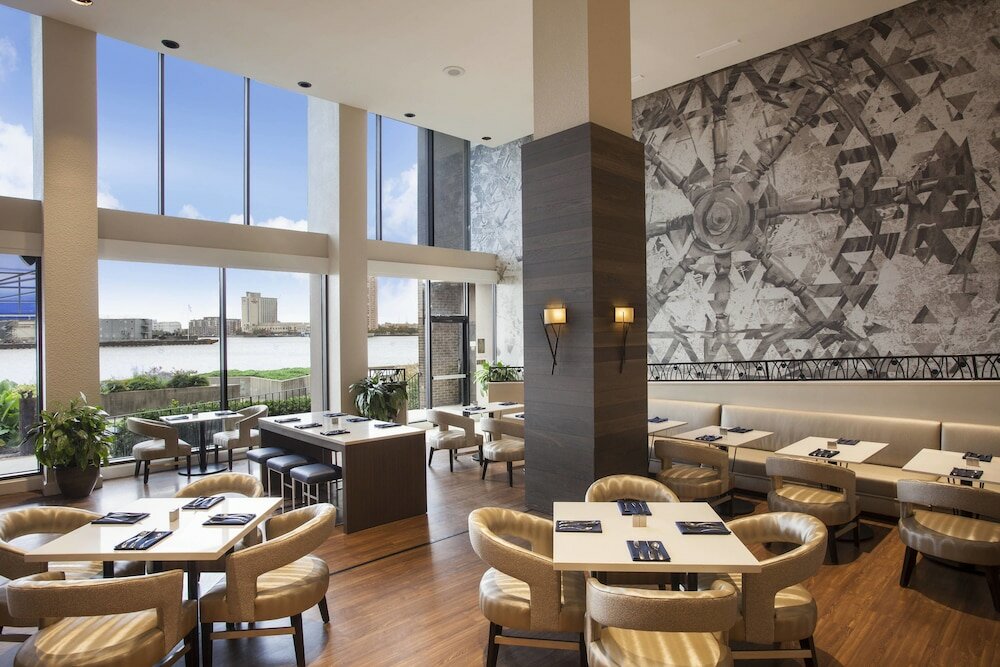 Фото Sheraton Norfolk Waterside Hotel