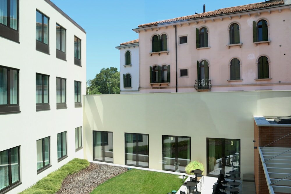 Фото Ac Hotel Venezia