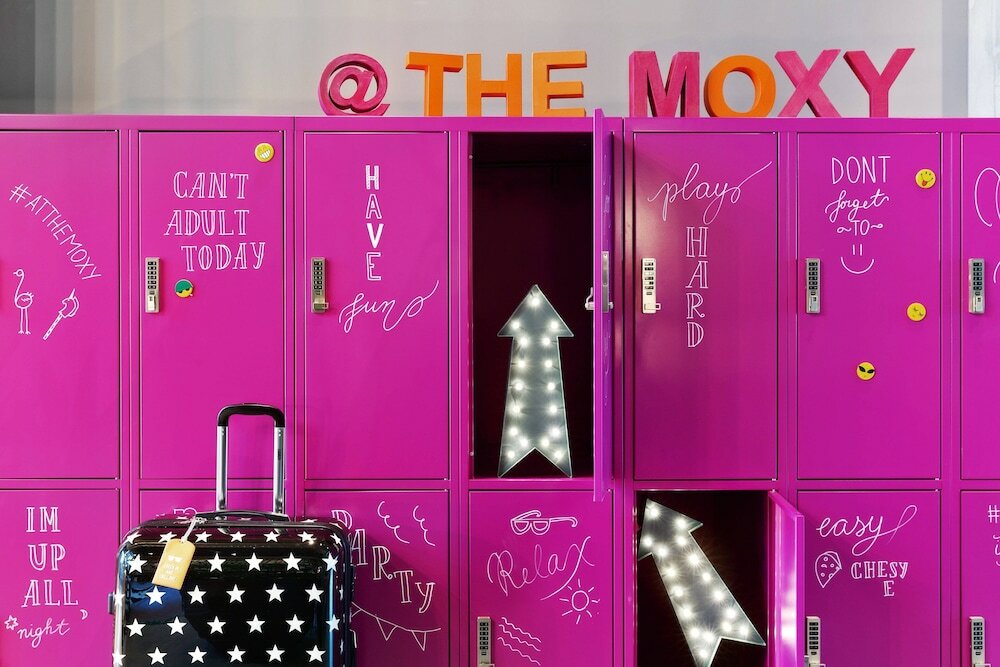 Фото Moxy Amsterdam Houthavens