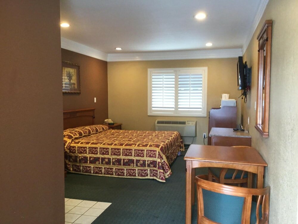 Фото Beverly Inn