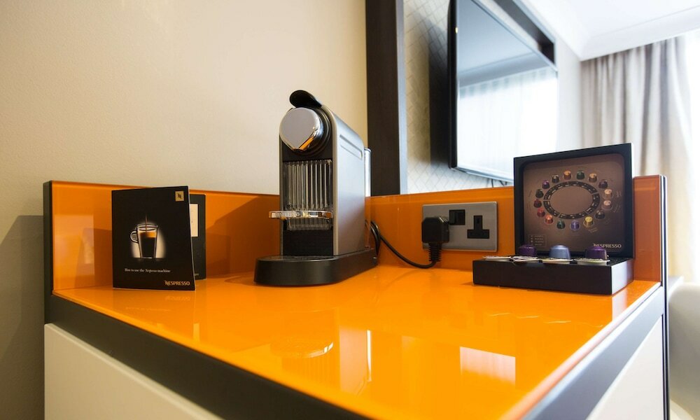 Фото DoubleTree by Hilton London - Hyde Park