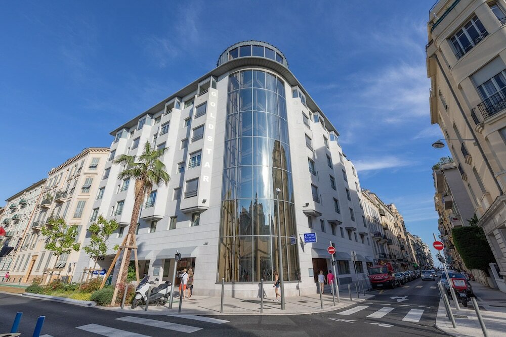 Фото Le Goldstar Appartements Nice