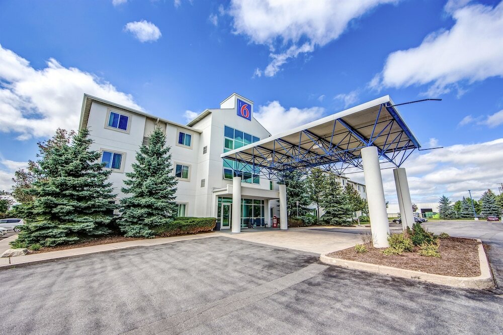Фото Motel 6 Burlington, On - Toronto West - Oakville
