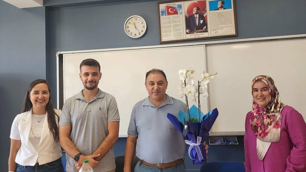 School Diler Demir Middle School, Gebze, photo