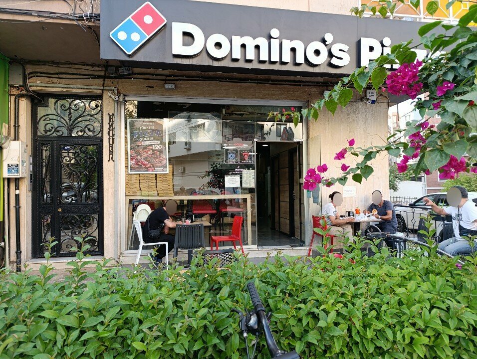 Pizzeria Domino's Pizza, Izmir, photo