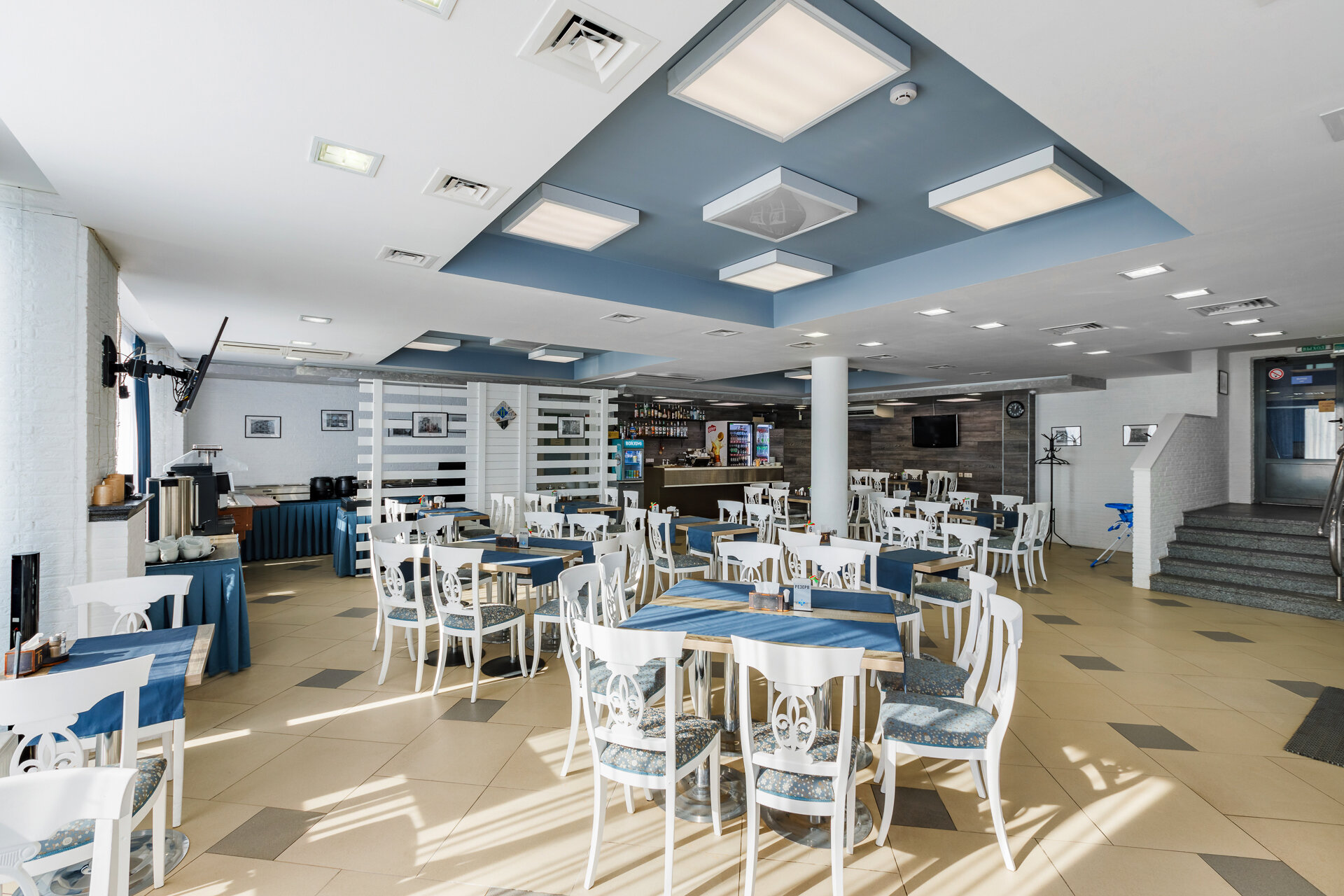 Фото East Time Hotel