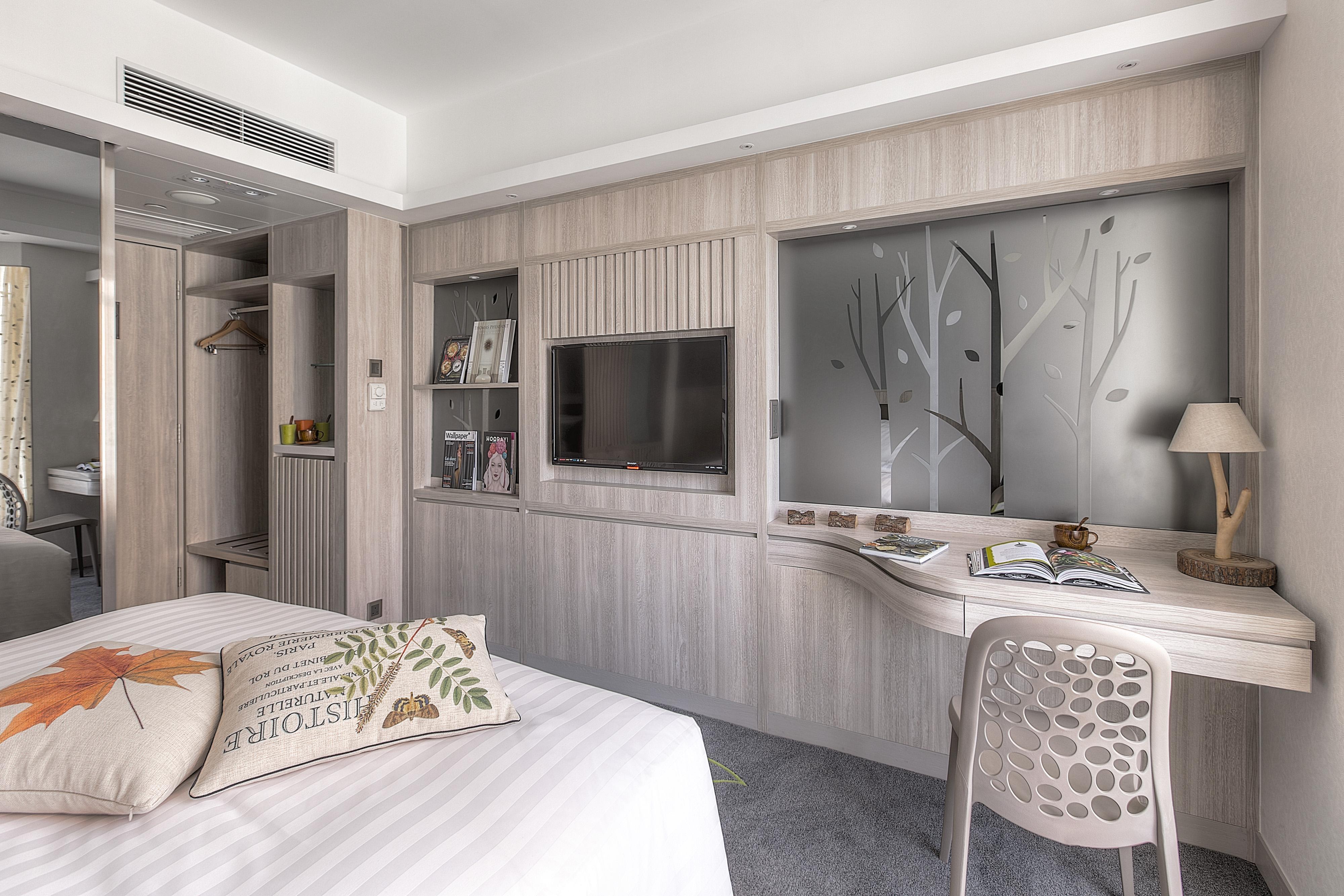 Фото Stanford Hillview Hotel