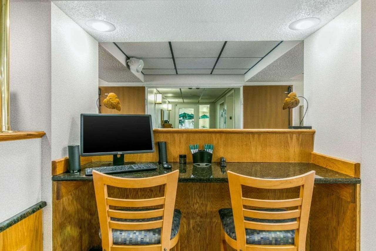 Фото Quality Inn near Monument Health Rapid City Hospital