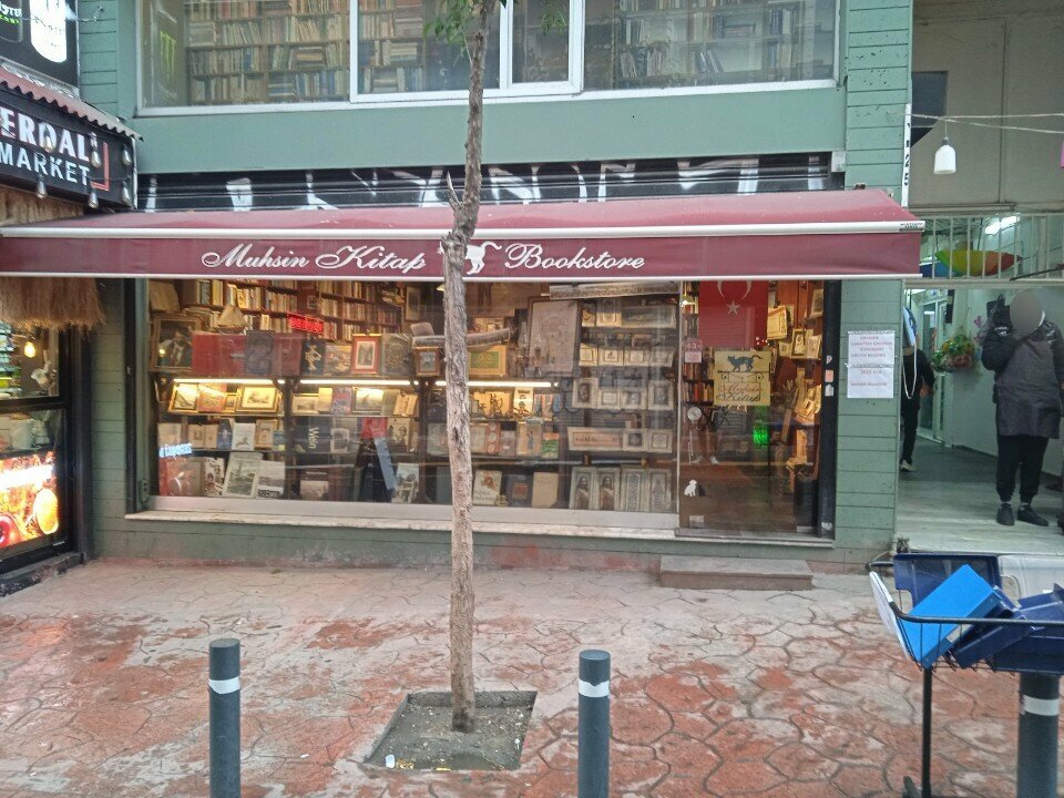 Bookstore Muhsin Book / Sahaf, Istanbul, photo