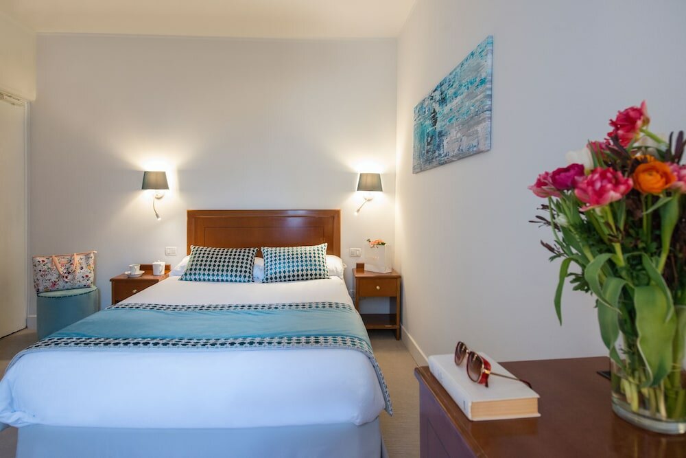 Фото Hotel Olympia