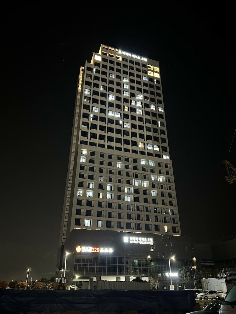 Фото Incheon Rivieraverium Hotel