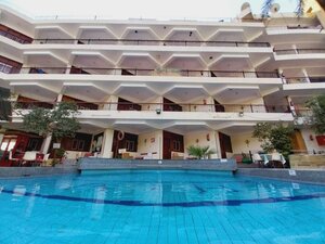 Гостиница Rezeiky Hotel And Camp Luxor