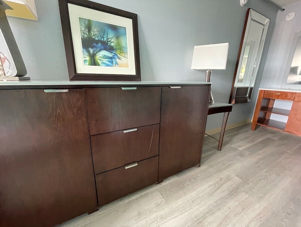 Фото Lamplighter Inn by Oyo Charlotte Airport Area