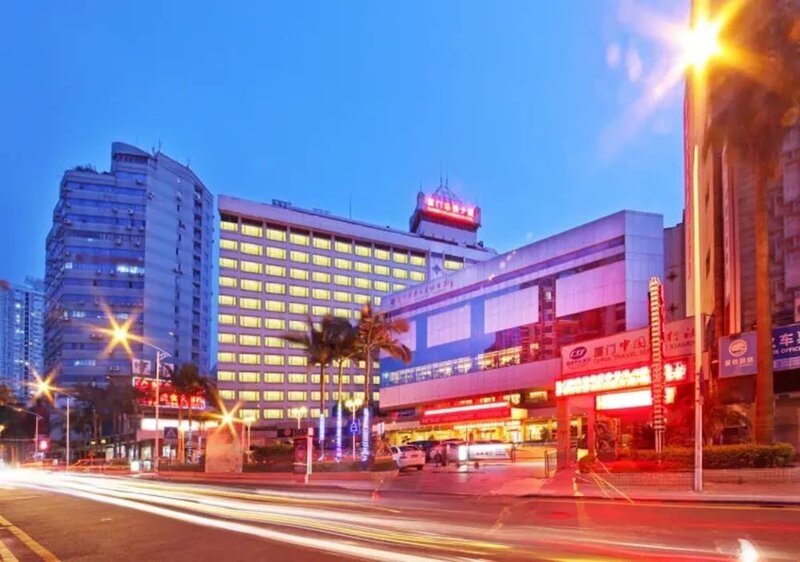 Гостиница Xiamen Huaqiao Hotel в Сямыне