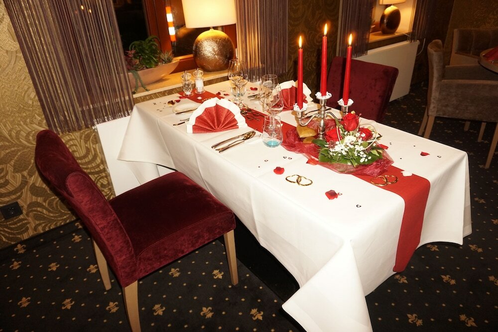 Фото Hotel Am Schloss Aurich Schlossresidenz