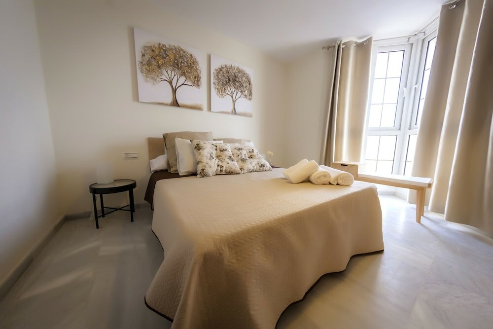 Фото Apartamentos Puerto Almerimar