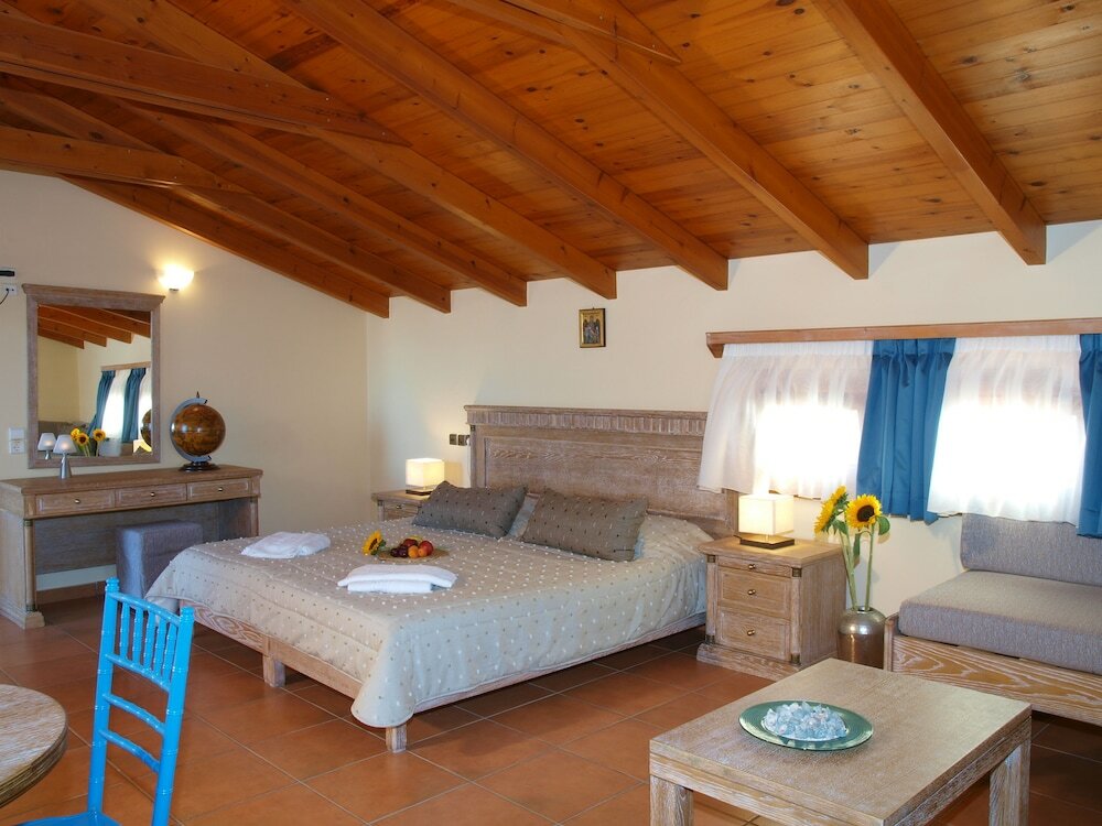 Фото Mylos Hotel Apartments