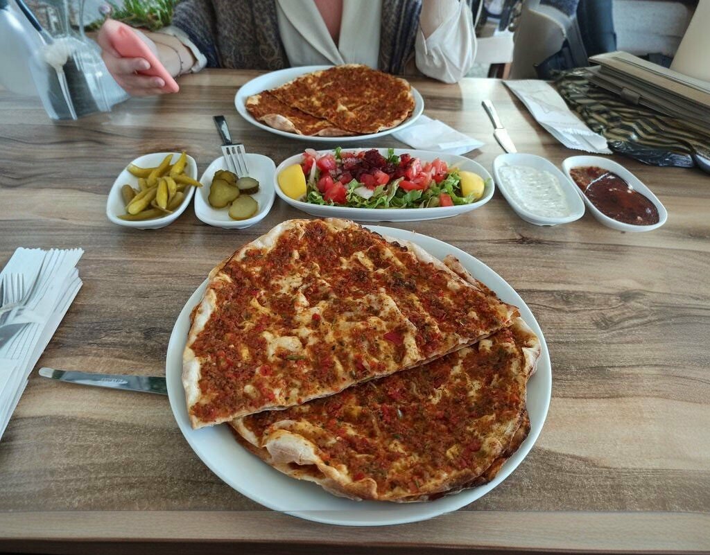 Restaurant Lezzet-i Ala, Hendek, photo